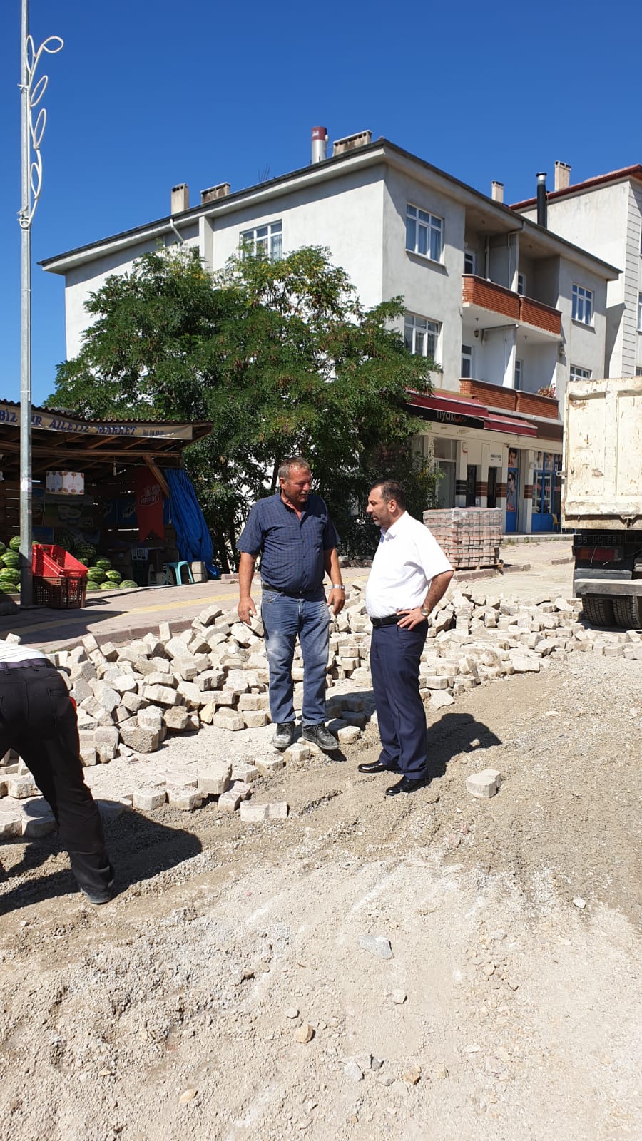  Yollarımızı hızla onarıyoruz